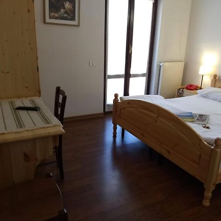 Hotel Ristorante Sassi Rossi Taceno Dış mekan fotoğraf