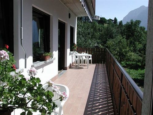 Hotel Ristorante Sassi Rossi Taceno Dış mekan fotoğraf